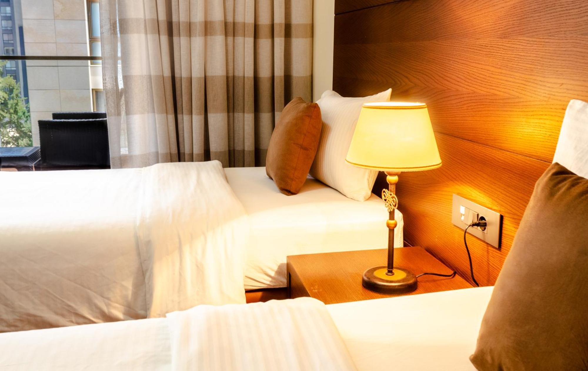 Britannia Suites Bejrút Kültér fotó